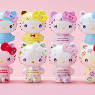 ハローキティ」特別仕様のバースデードールも！ 50周年に向けて新作