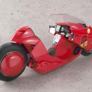 AKIRA」“金田のバイク”リバイバル版フィギュアが再販決定！ ピーキー