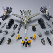 アーマードパーツが圧倒的迫力！「マクロスF」より、「DX超合金 VF-25S