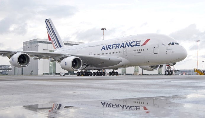 エールフランスKLMグループ、A380とB747の全機を運航ラインから外し