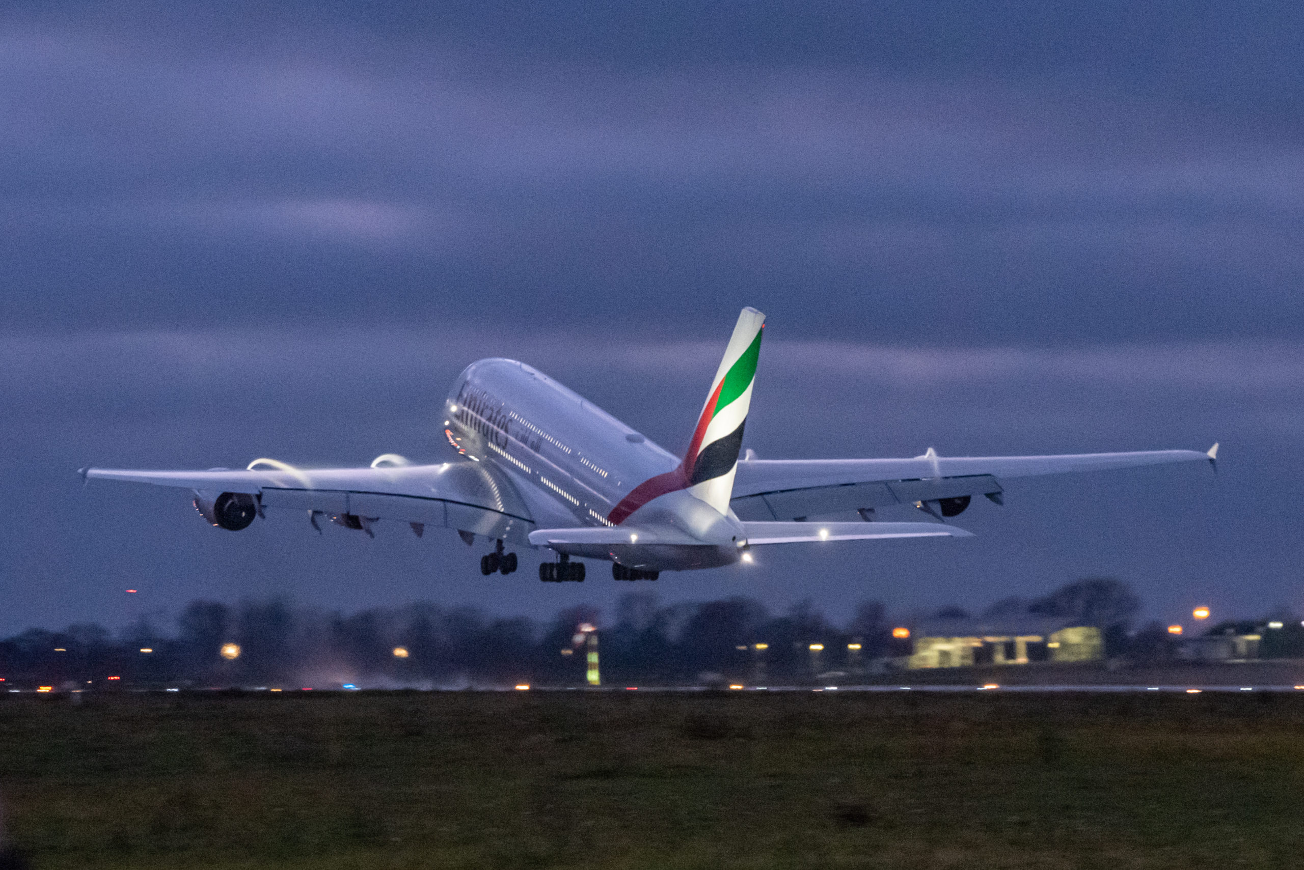 エミレーツ航空、2022年11月15日より東京/成田～ドバイ線にA380型機を