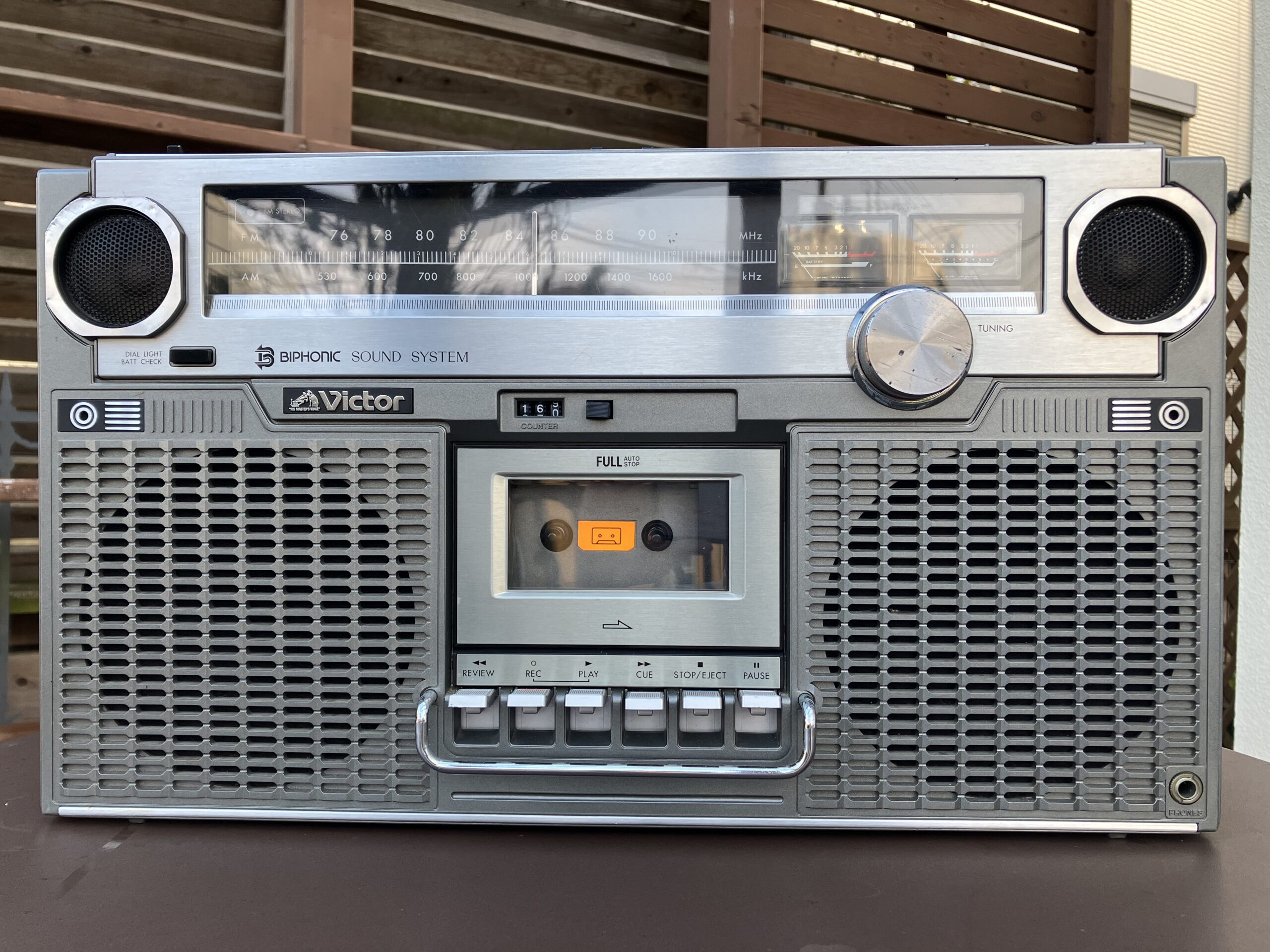 ビクター RC-828 – 臨場感あふれるバイホニックサウンド | 【昭和