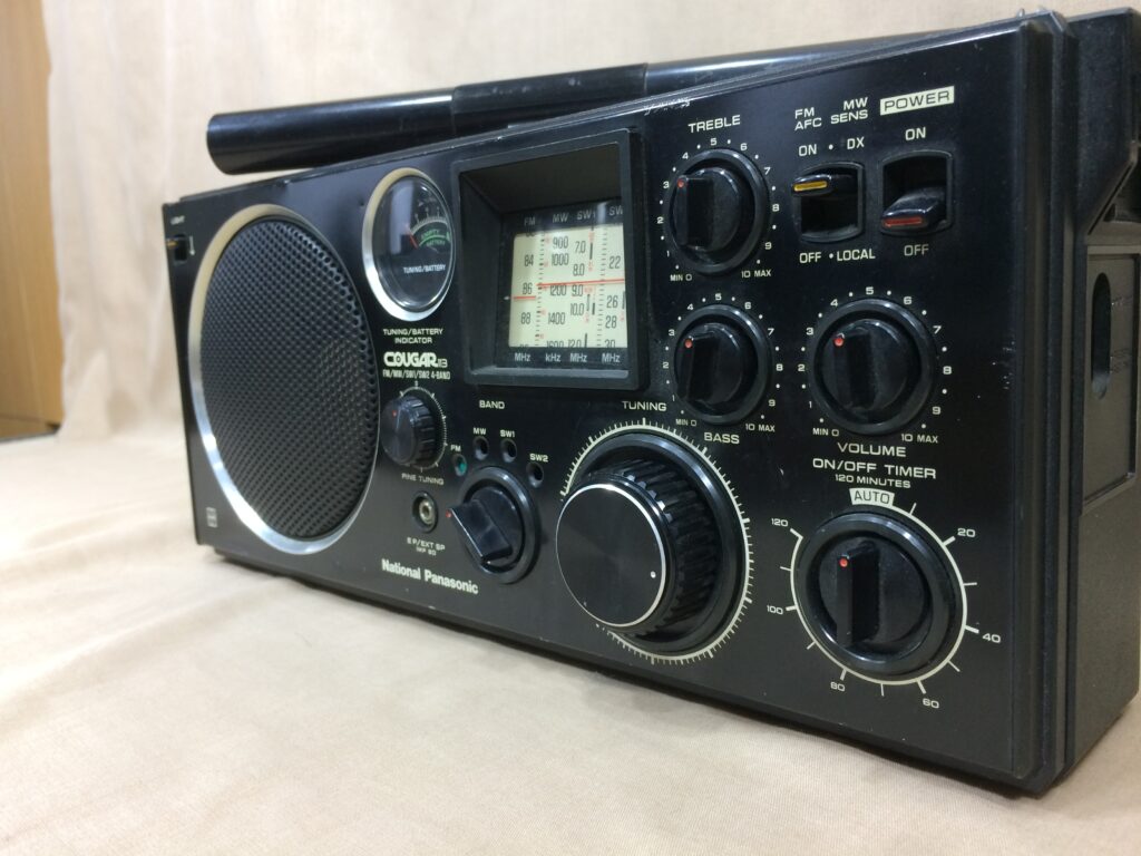 National Panasonic Cougar 113 横型ラジオ 取説付き National