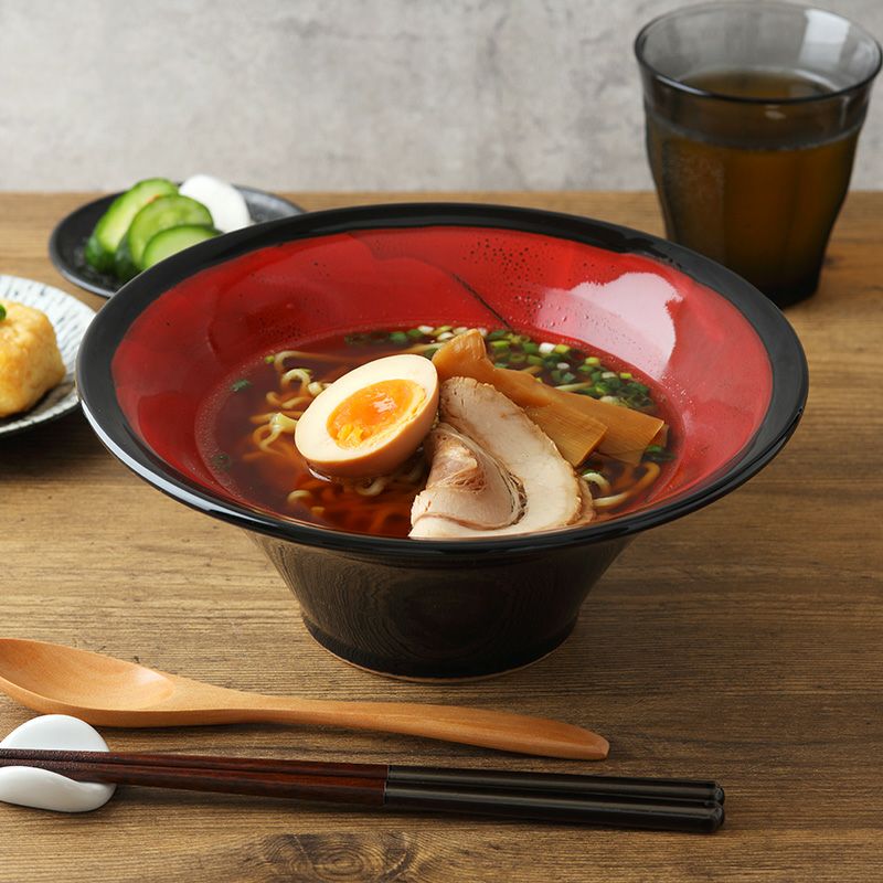 いつものお料理がワンランクアップ。モダンでおしゃれな丼ぶり。