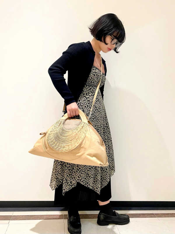 芸術の秋のためのバッグ🍇ーMariana Mendez ー | アッシュ・ペー