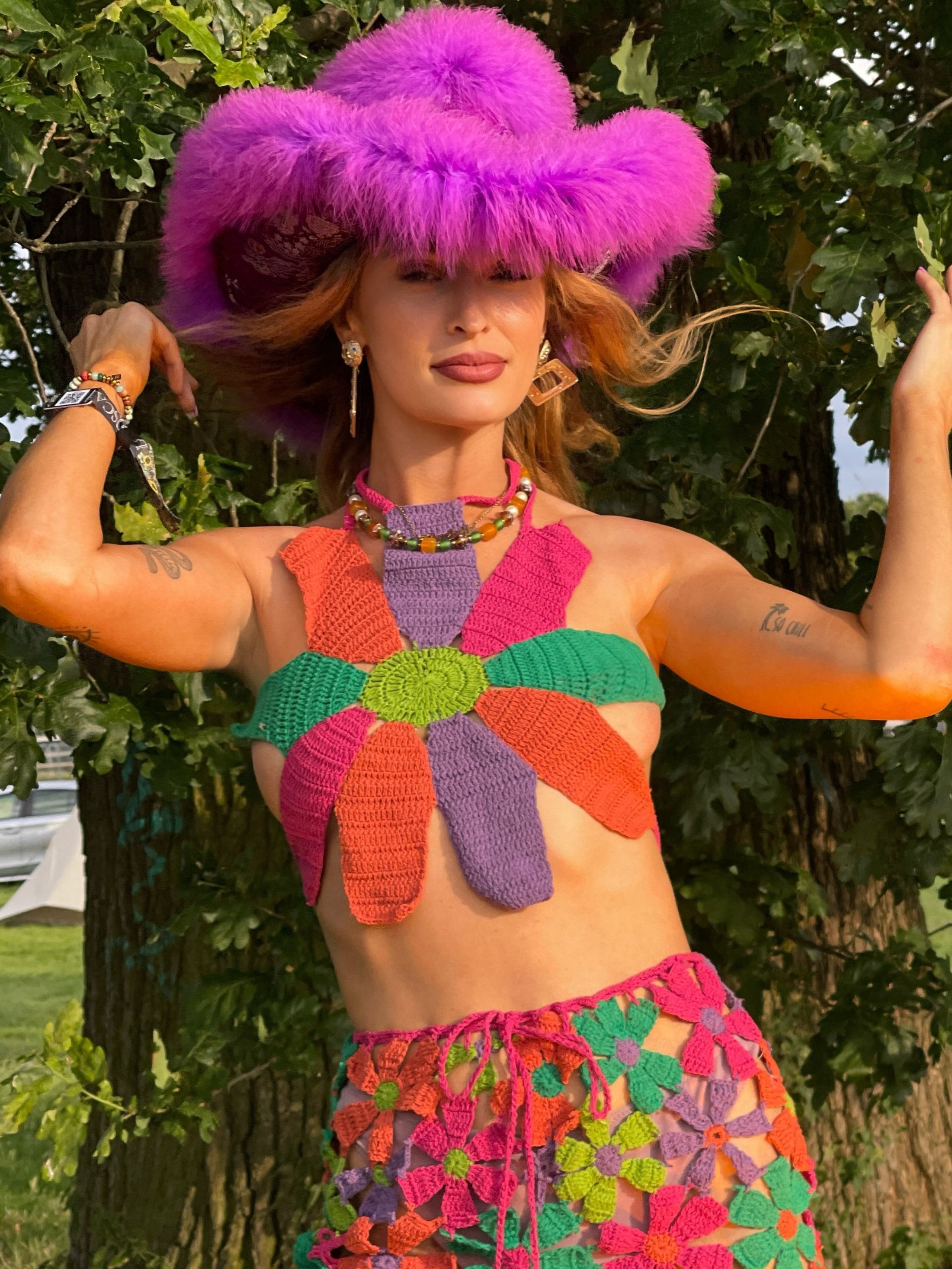 LULU FLOWER CROP TOP – SHOP FLUFFY