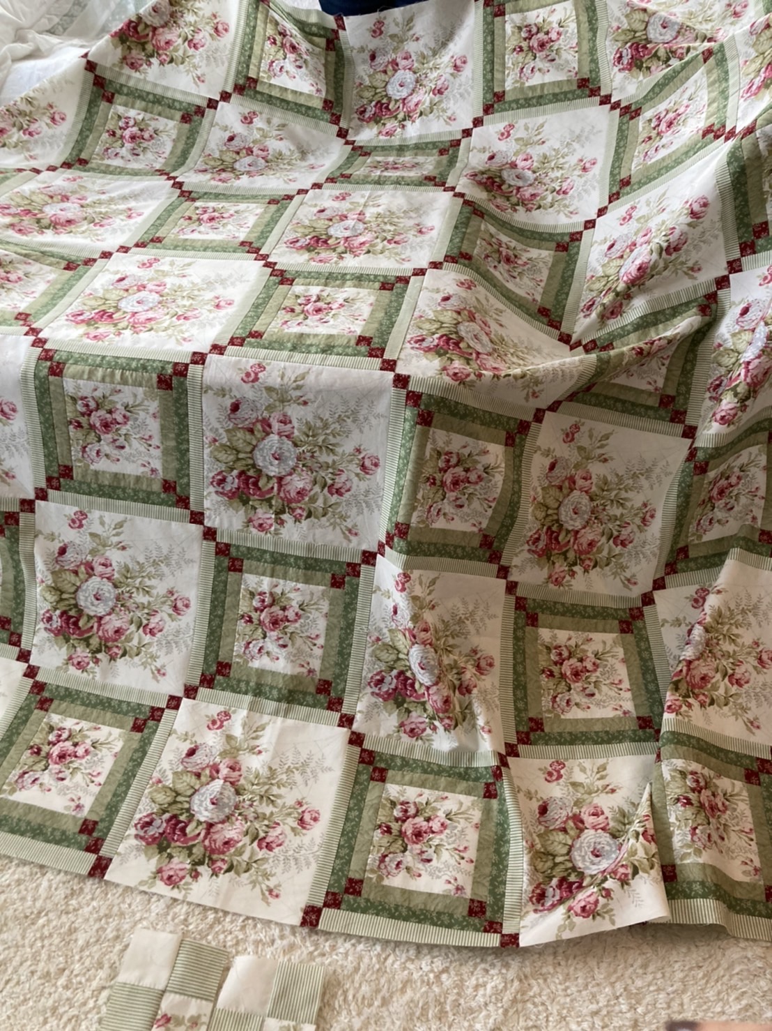 ベッドカバーをキットにしました♪ | フラワーバスケット｜末富 美知江