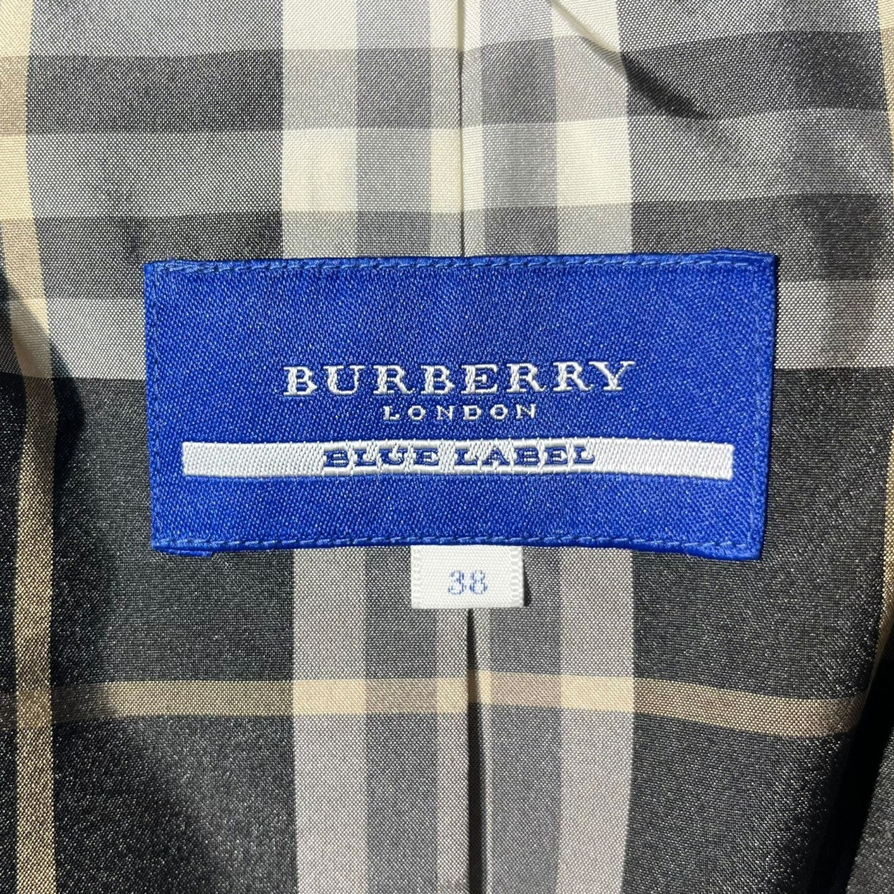 BURBERRY BLUE LABEL(バーバリーブルーレーベル) Raccoon Fur Down