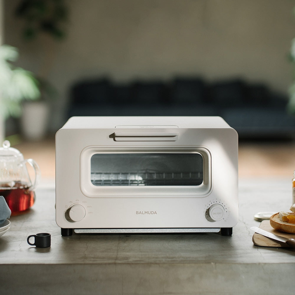 この一台で朝を変える 感動のトースター BALMUDA The Toaster – MAG