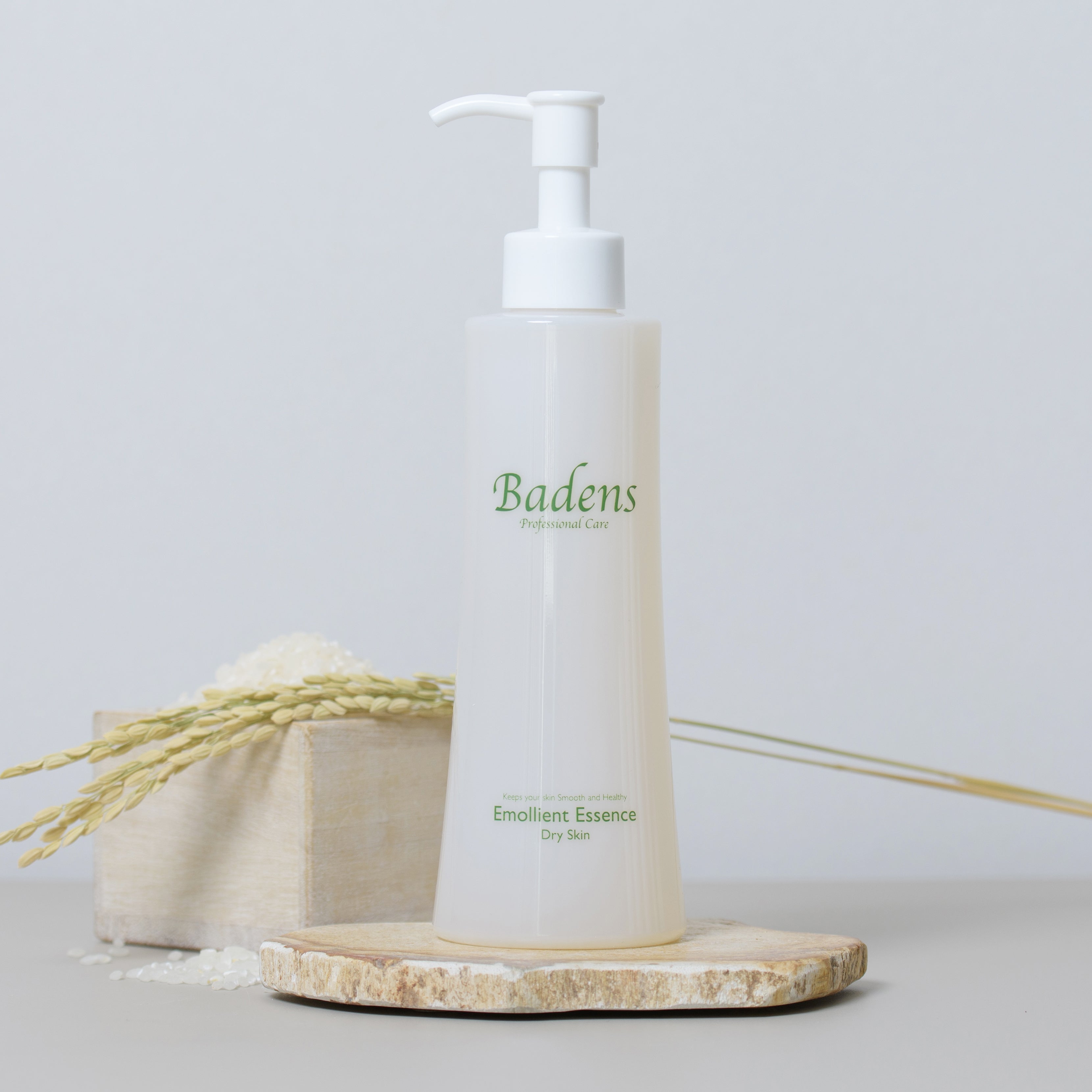 バーデンス エモリエントエッセンス ドライスキン 200ml – モア