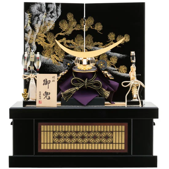 33】五月人形【収納兜飾り】11号 収納伊達政宗兜飾り 132999円 | 大進