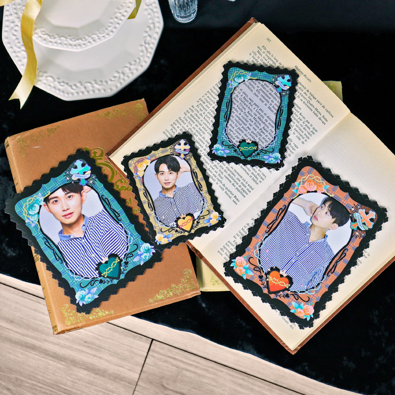 硬質カードケース カードサイズ ジーザスハートチェック ピンク