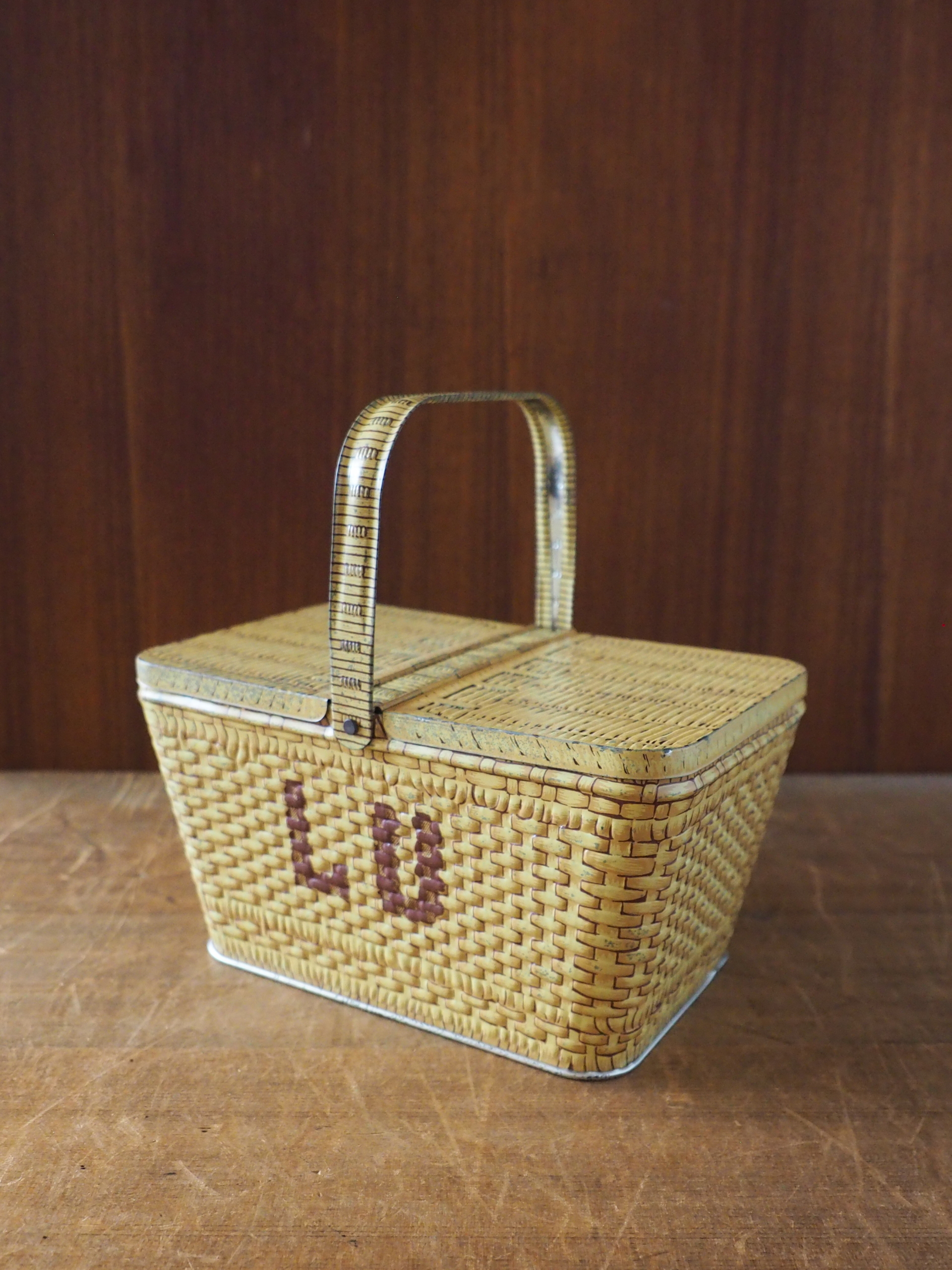 zc-0546 TIN缶 バスケット型 LUビスケット フランス | antiques-educo