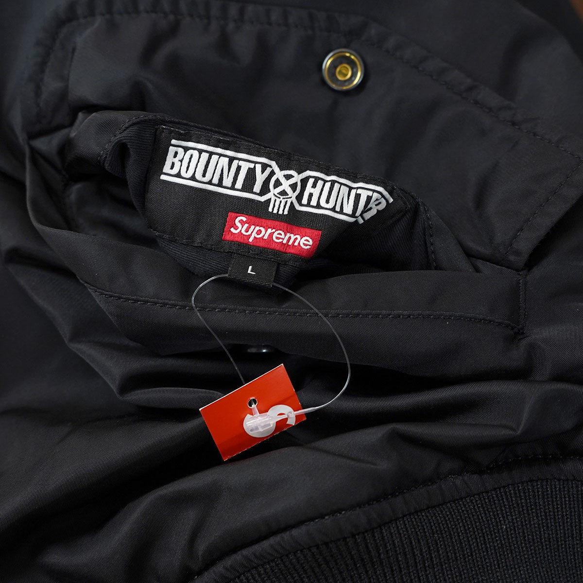 Supreme×Bounty Hunter 23AW Bounty Hunter Ma-1 Jacket ロゴ ボンバー