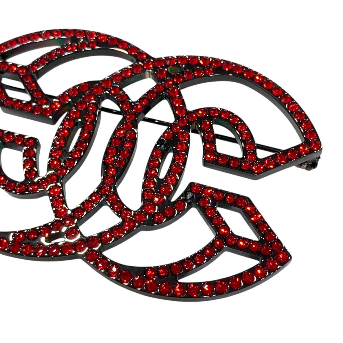 CHANEL(シャネル) ラインストーンココマークブローチB17S B17S レッド