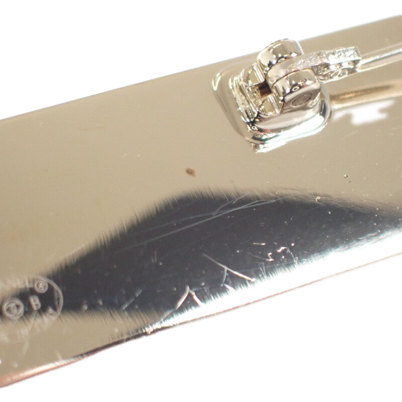 シャネル CHANEL ロゴプレート B21B刻印 ブローチ メタル ゴールド