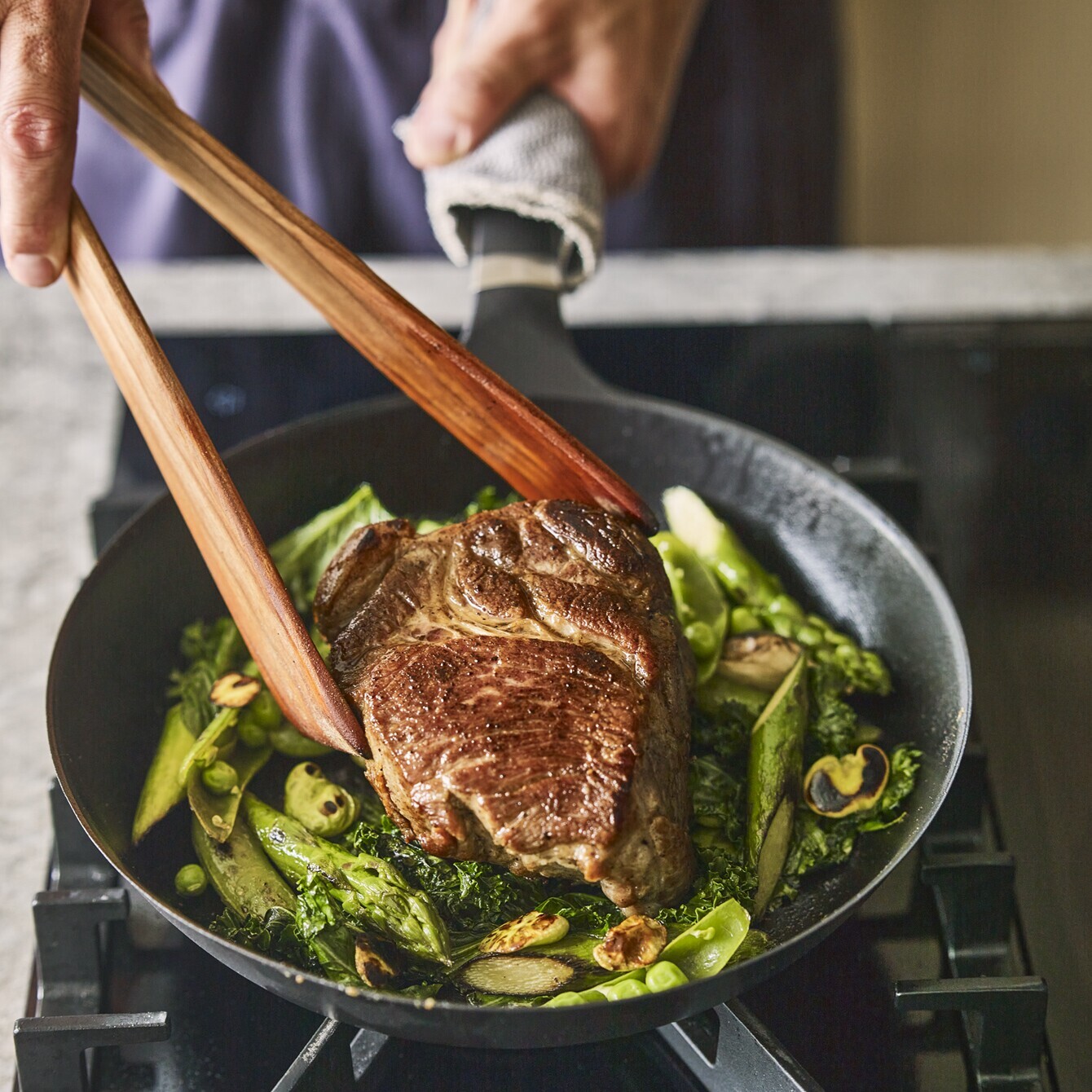 オーブンセーフスキレット 26cm DEEP 【ステンレスリッドセット