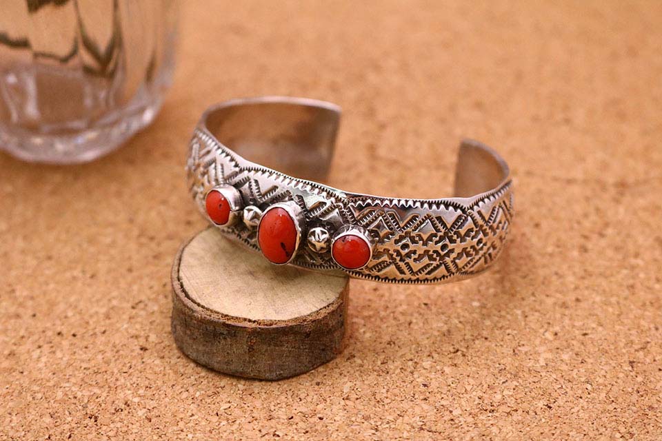 楽天市場】ナバホ族【RAY ADAKAI】レイアダカイDouble Stamp Bracelet