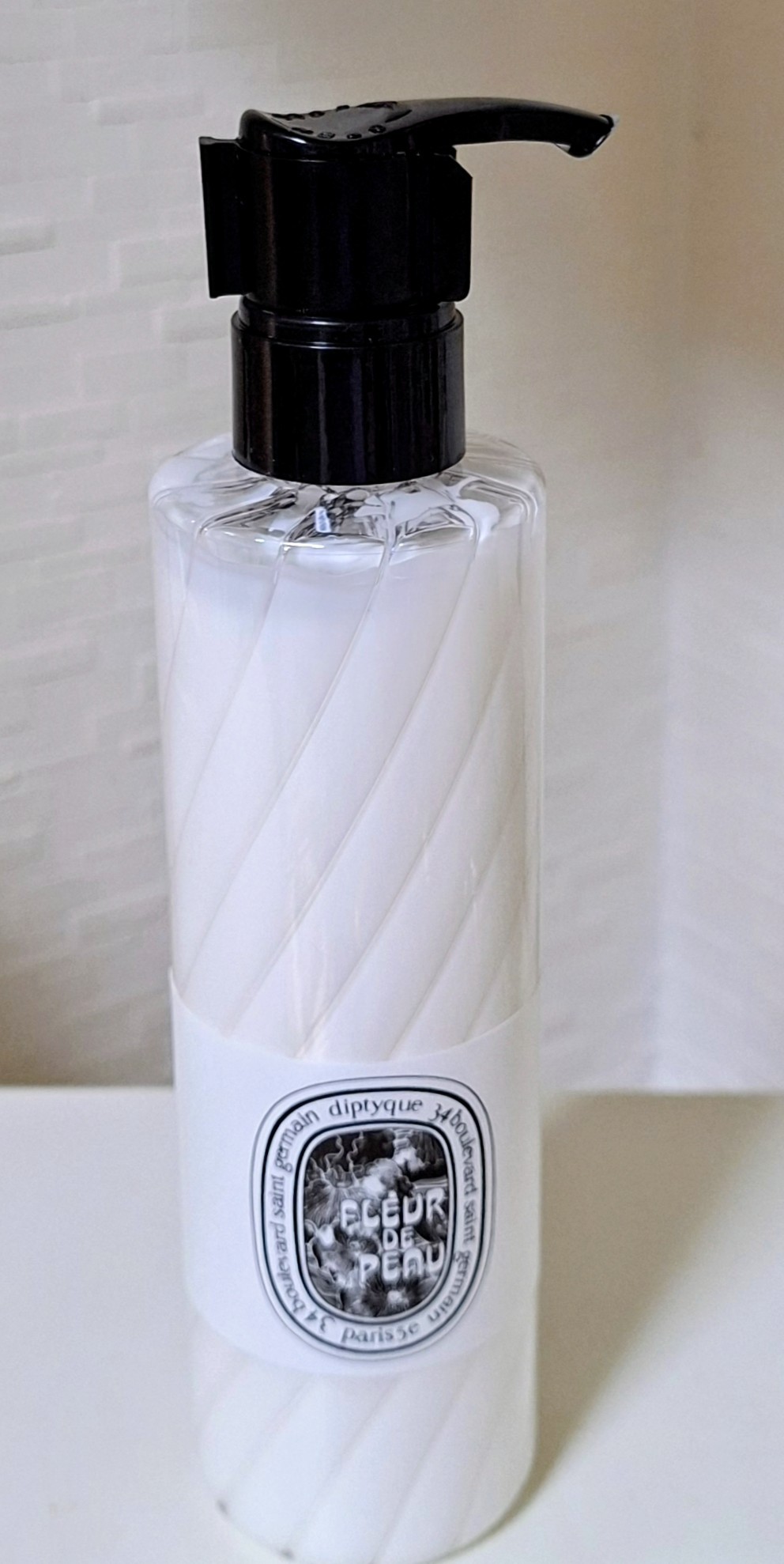 楽天市場】ディプティック ボディ＆ハンドローション オーローズ 200ml