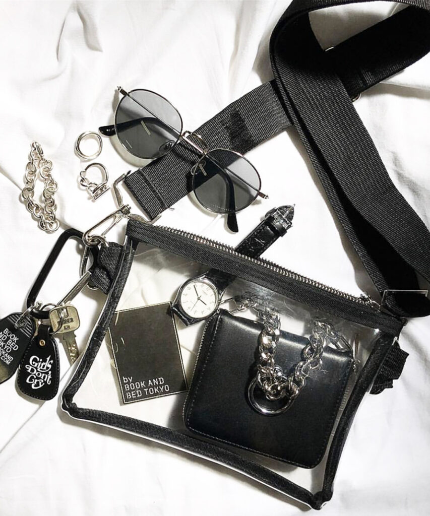 mimico37 サコッシュクリアバッグビニールバッグ│NIKONIKO MAG