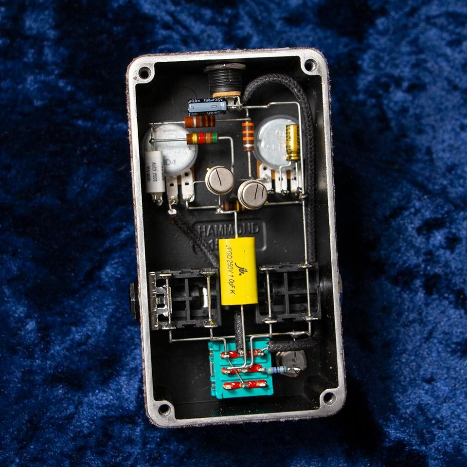 Paperboy Pedals/Stank Face Fuzz /Silicon : 宮地楽器 ららぽーと立川