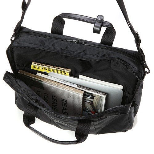 j*n様 ラゲッジレーベル ビジネスバッグ 拡張機能 A4収納 吉田カバン Po j