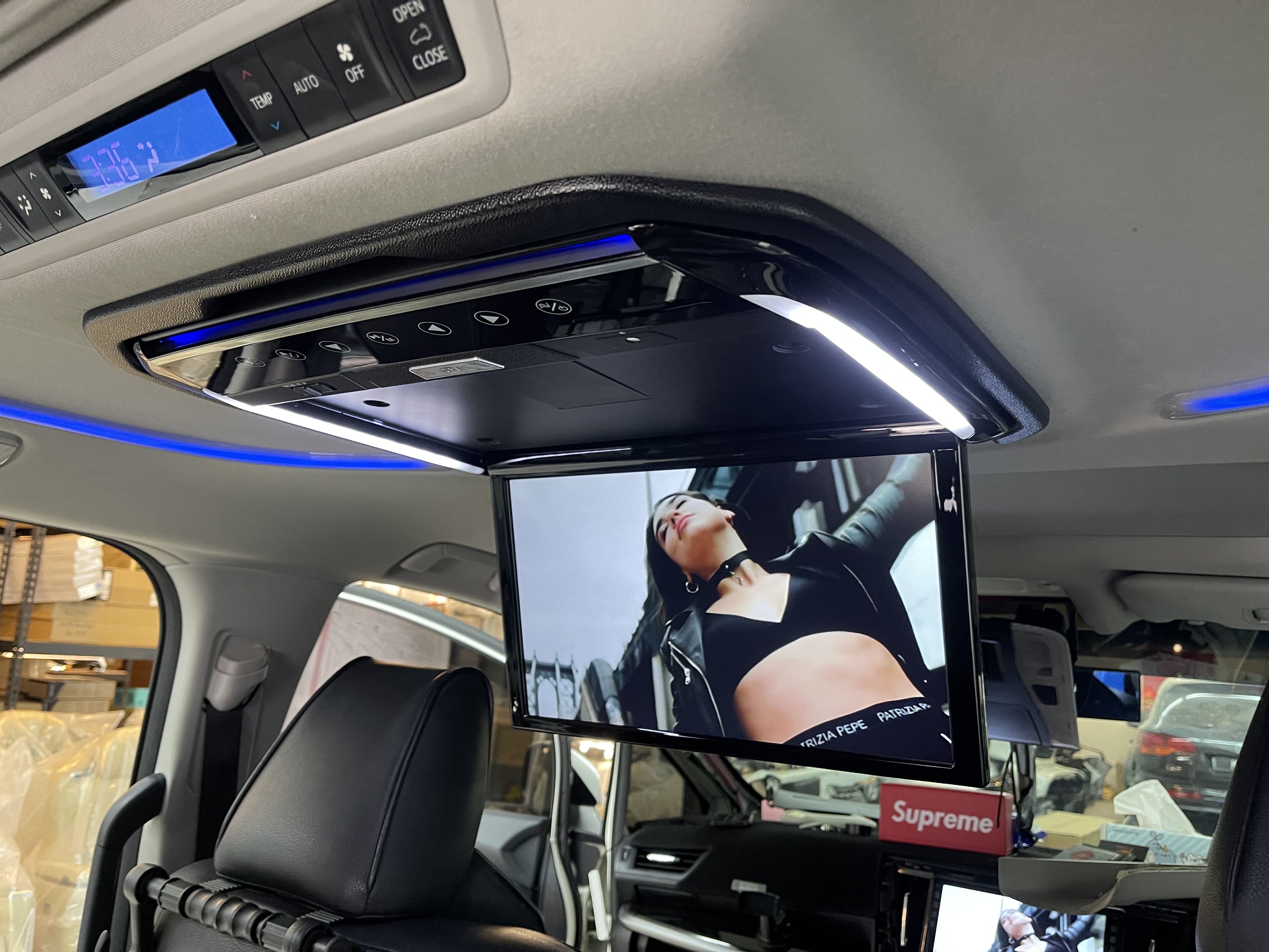 アルファード アルファード/ヴェルファイア 30系 フリップダウン