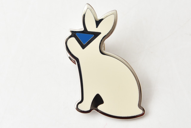 PRADA（プラダ） ピンブローチ/ピンバッジ 3点セット アクセサリー