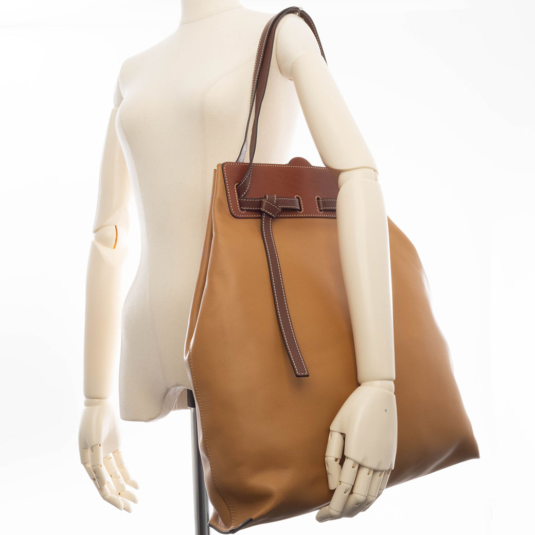 ロエベ ラゾ トートバッグ カーフレザー キャメル レディース A4収納可