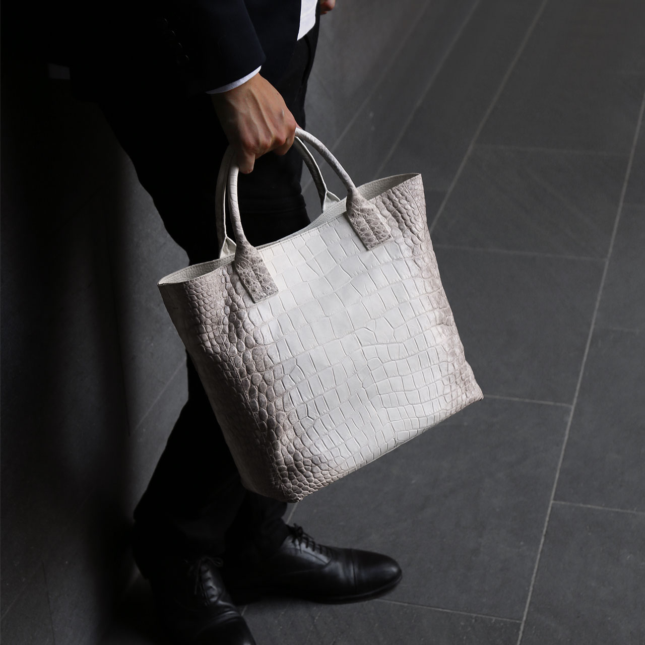 sankyo shokai（三京商会） ＜爆買＞ヒマラヤ クロコダイル メンズ