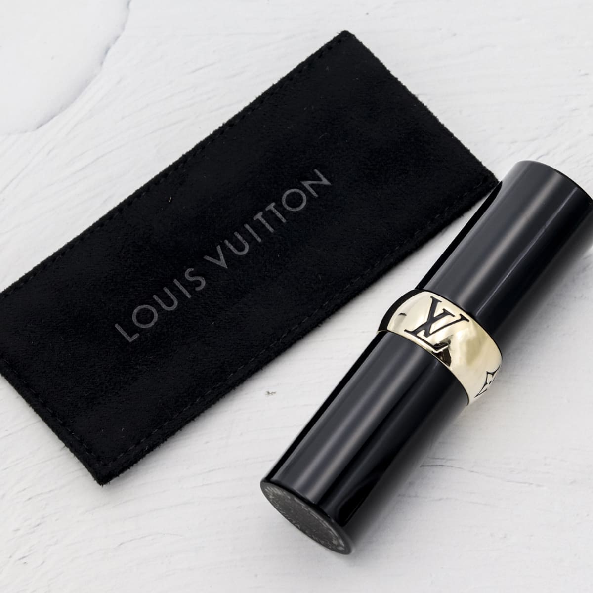 LOUIS VUITTON ルイ・ヴィトン リップスティック LV ルージュ サテン