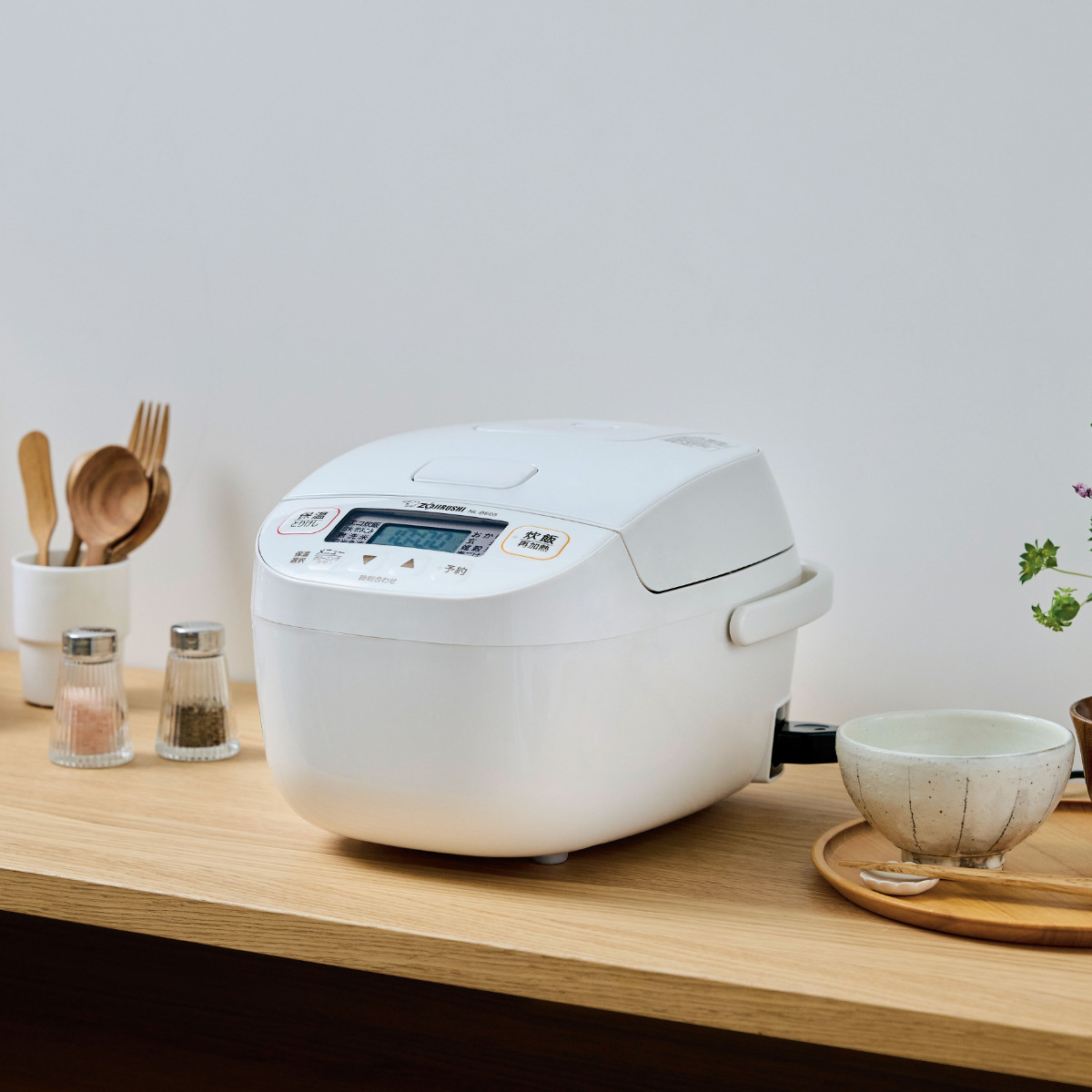 極め炊き 象印 マイコン炊飯器 3合炊き 黒厚釜 小容量マイコン炊飯