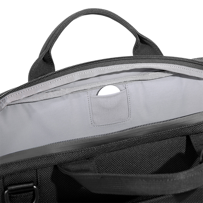 エアー テックコレクション ブリーフケース Aer techbrief｜ONLINE