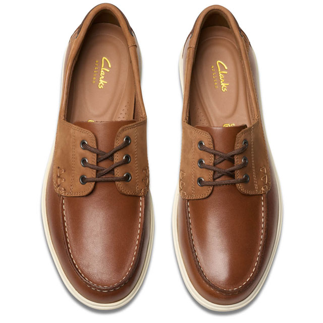 Clarks（クラークス） 爆買 ボートシューズ メンズ モカシン ブラトン