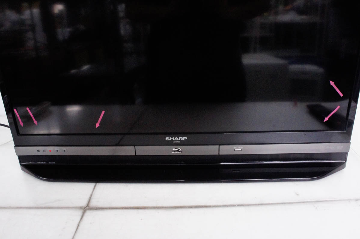 中古 C SHARPシャープ 32V型 地上・BS・110度CSデジタルハイビジョン