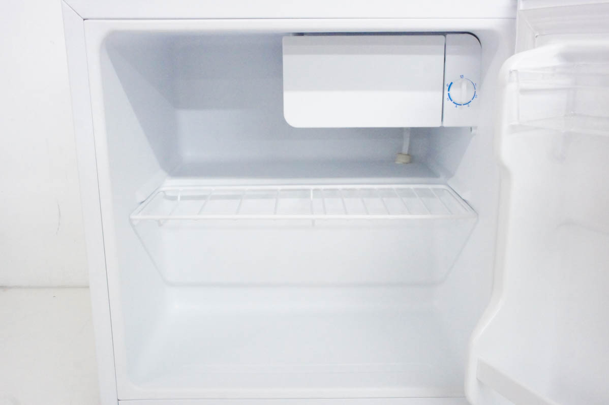 中古 ヤマダ電機YAMADA ノンフロン電気冷蔵庫 YRZ-C05B1 45L 右開き 1