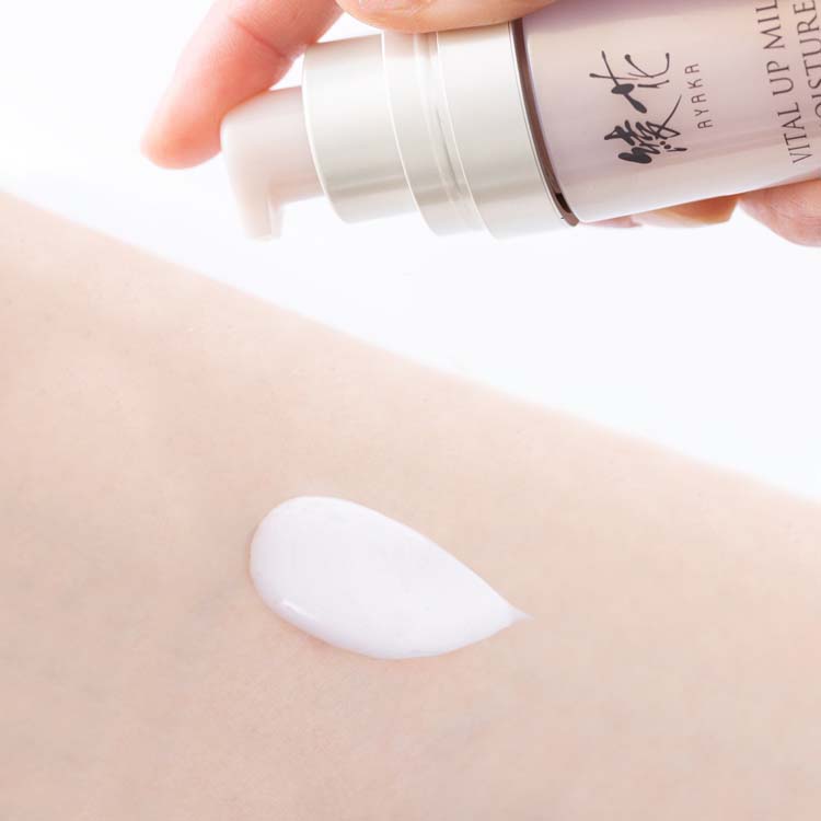 綾花 バイタル アップ ミルク モイスチャー 詰替用 ( 100ml )/ : 爽快