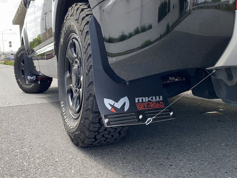 デリカ D:5 中期型(2019.2〜2025.12)専用 BRUT ブルート