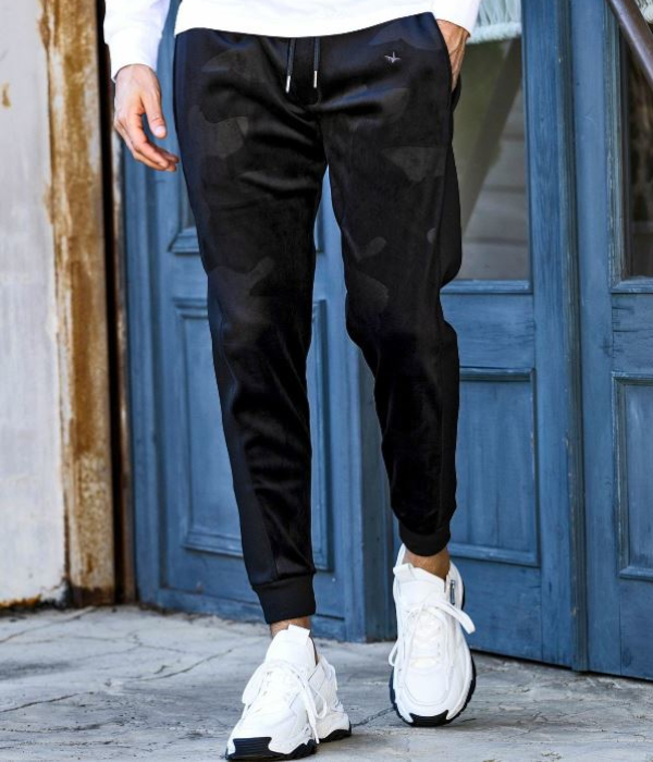 1PIU1UGUALE3 RELAX ウノピゥウノウグァーレトレ リラックス