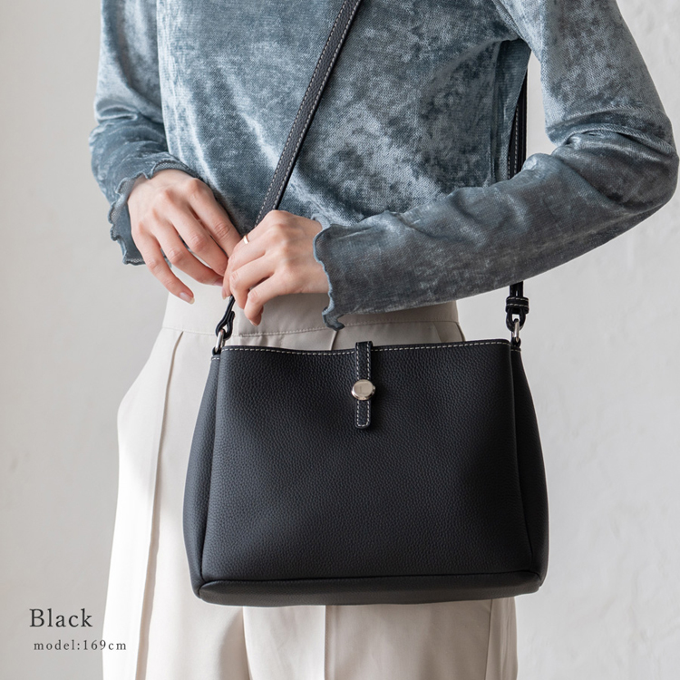 VitaFelice（ヴィータフェリーチェ） ショルダーバッグ レディース 斜