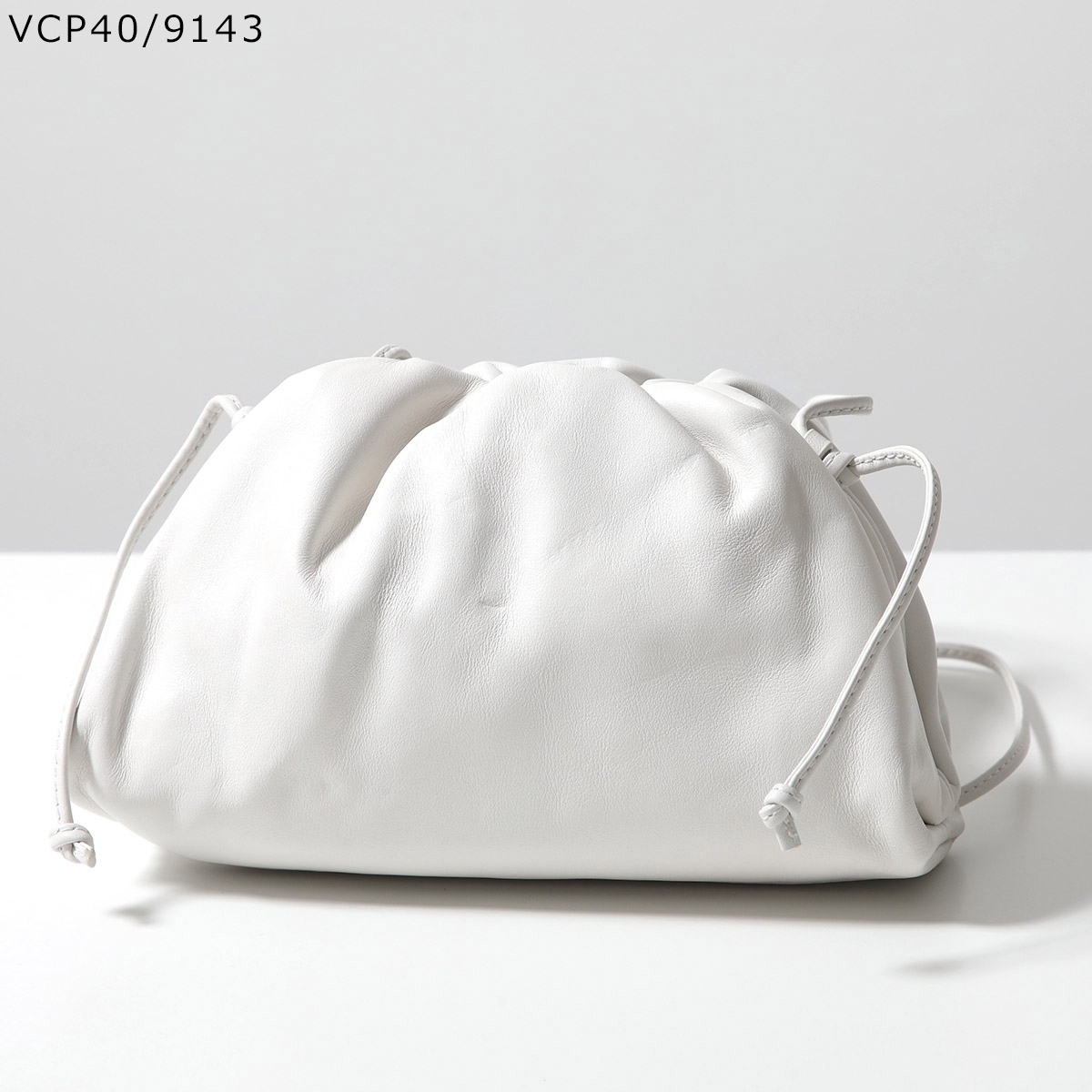 BOTTEGA VENETA（ボッテガ・ヴェネタ） ショルダーバッグ The Pouch 20