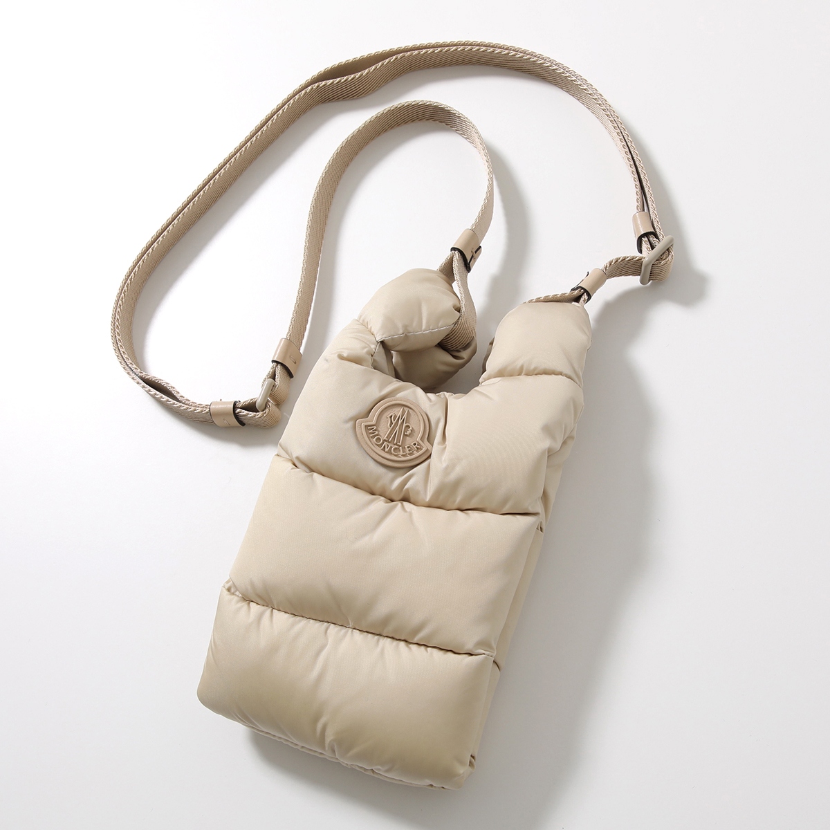 MONCLER（モンクレール） ショルダーバッグ Legere レジェール 5L00022