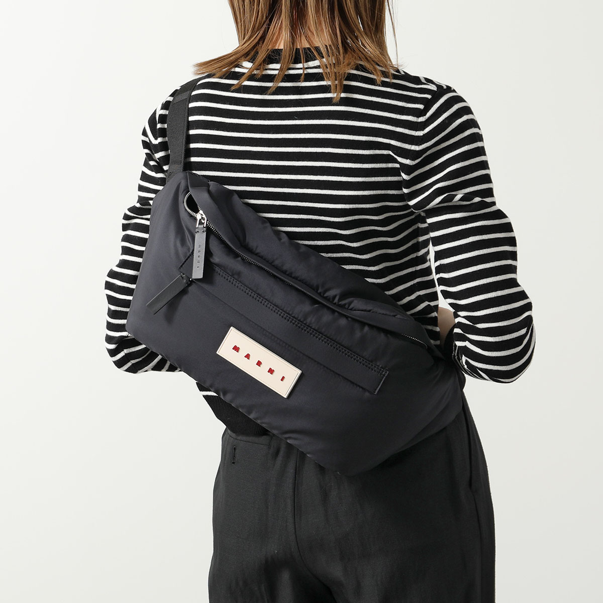 MARNI（マルニ） ボディバッグ PUFF BUM BAG LARGE パフ バム ラージ