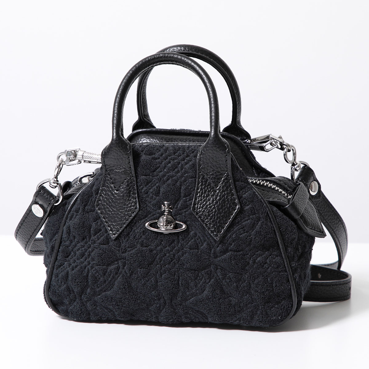 Vivienne Westwood（ヴィヴィアンウエストウッド） ショルダーバッグ