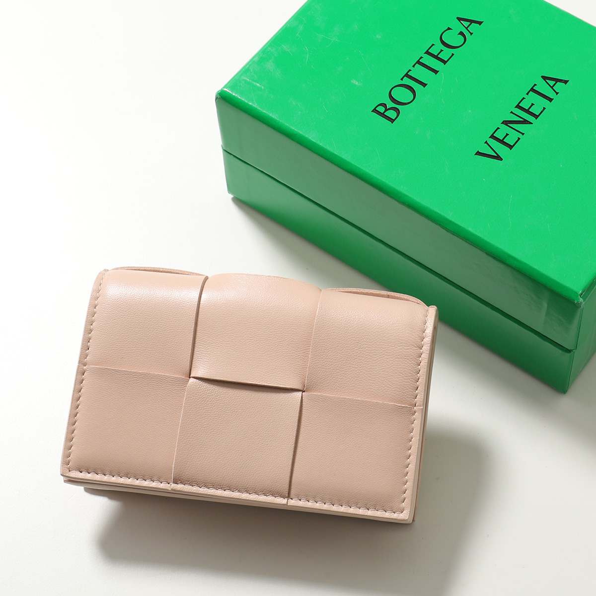 BOTTEGA VENETA（ボッテガ・ヴェネタ） カードケース CASSETE カセット