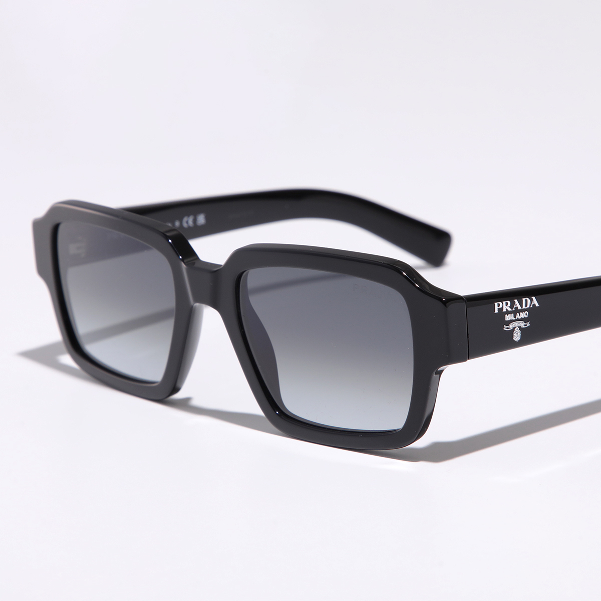 PRADA（プラダ） サングラス SPR 02Z レディース メンズ