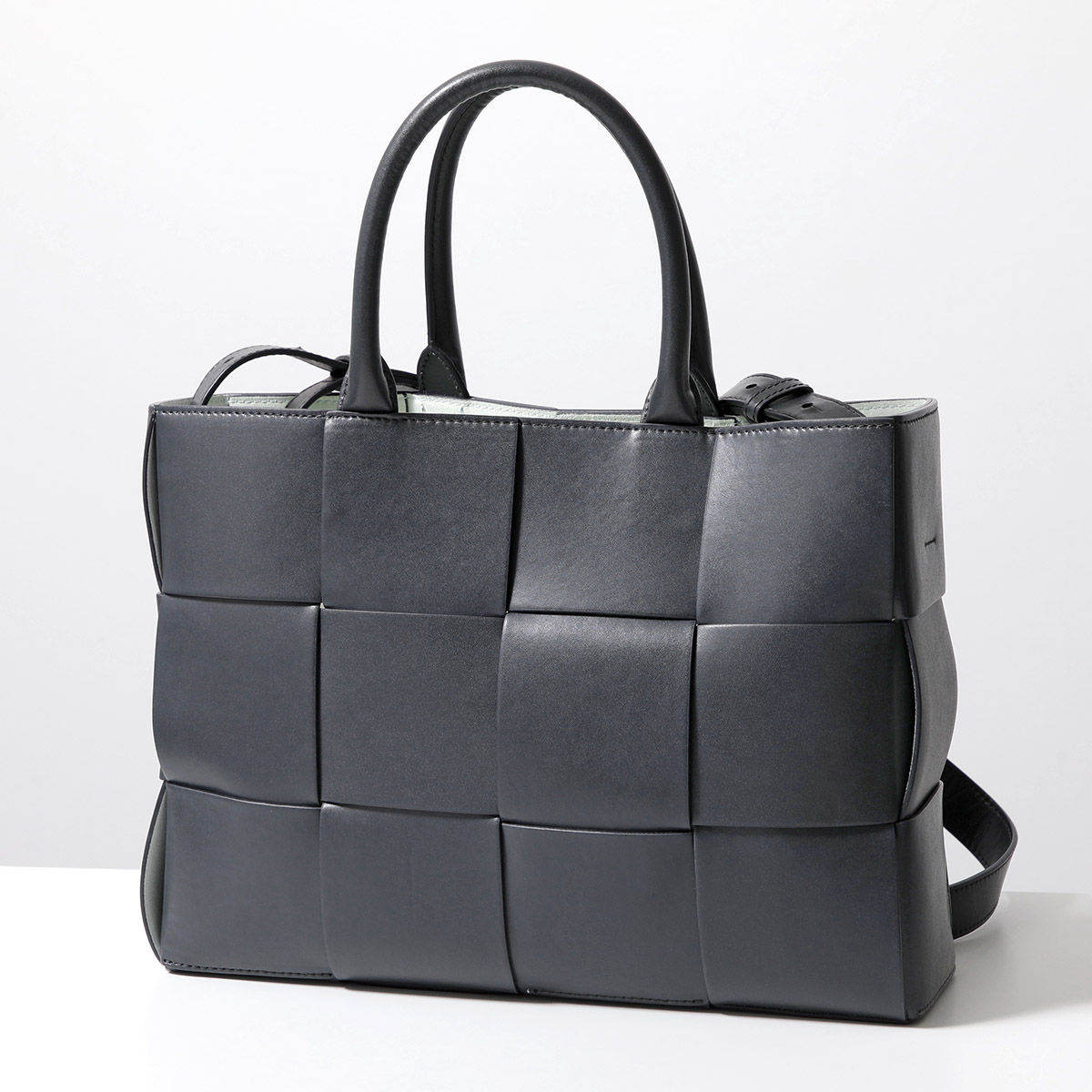 BOTTEGA VENETA（ボッテガ・ヴェネタ） トートバッグ ARCO アルコ
