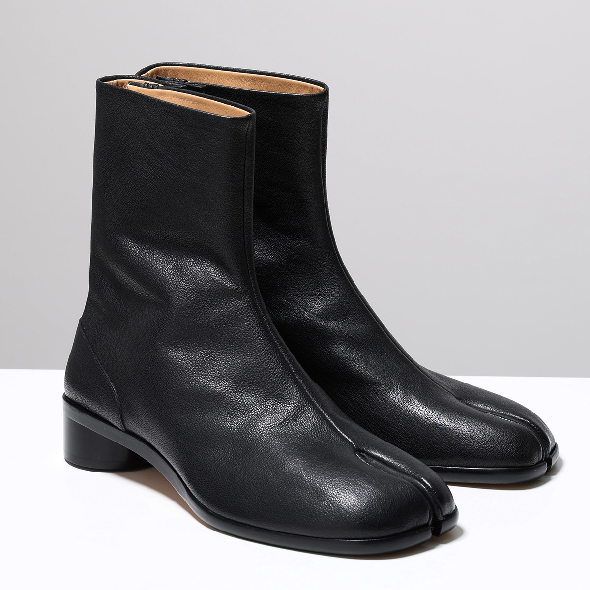 Maison Margiela（メゾンマルジェラ） タビブーツ Tabi S57WU0153