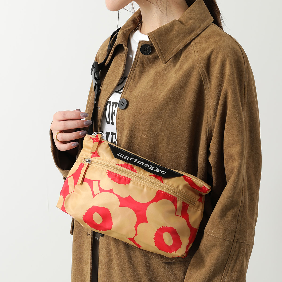 marimekko（マリメッコ） ショルダーバッグ Neat Crossbody Unikko S