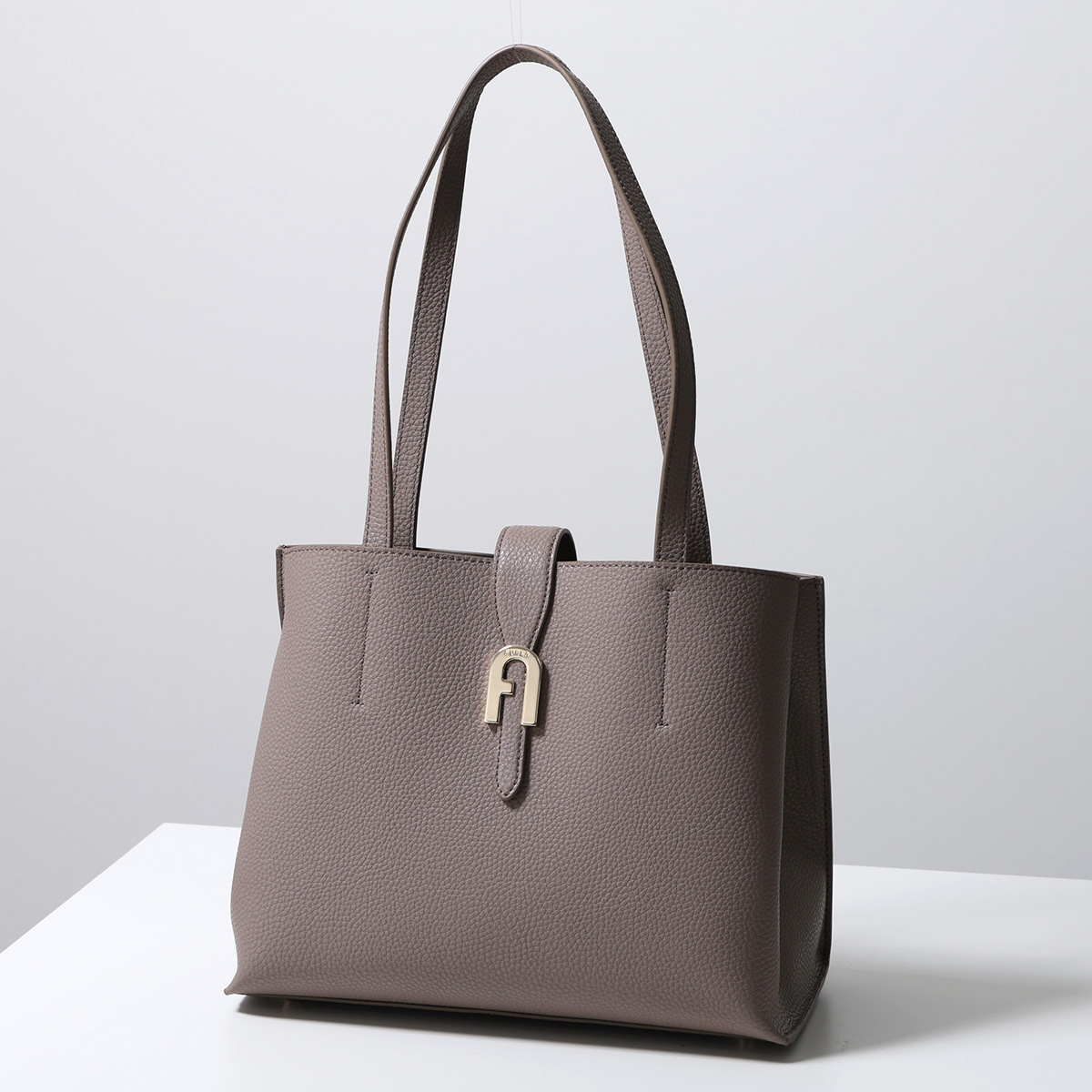 FURLA（フルラ） トートバッグ MIASOFIA ミアソフィア WB01828 BX3632
